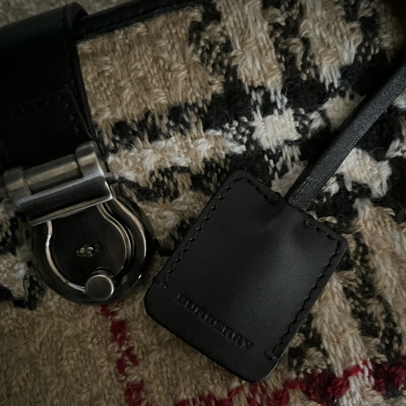 Burberry Wool Nova Check 'Mastaire' Small Shoulder Bag - Picture 8 of 14